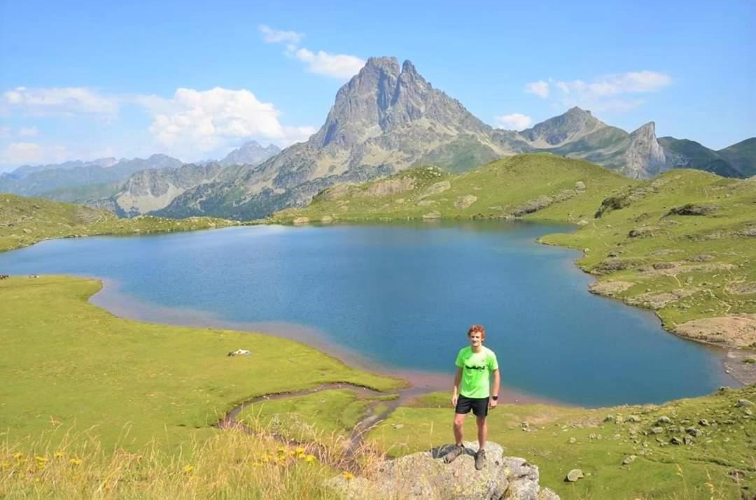 Green Bike Pyrenees Louvie Juzon Εξωτερικό φωτογραφία